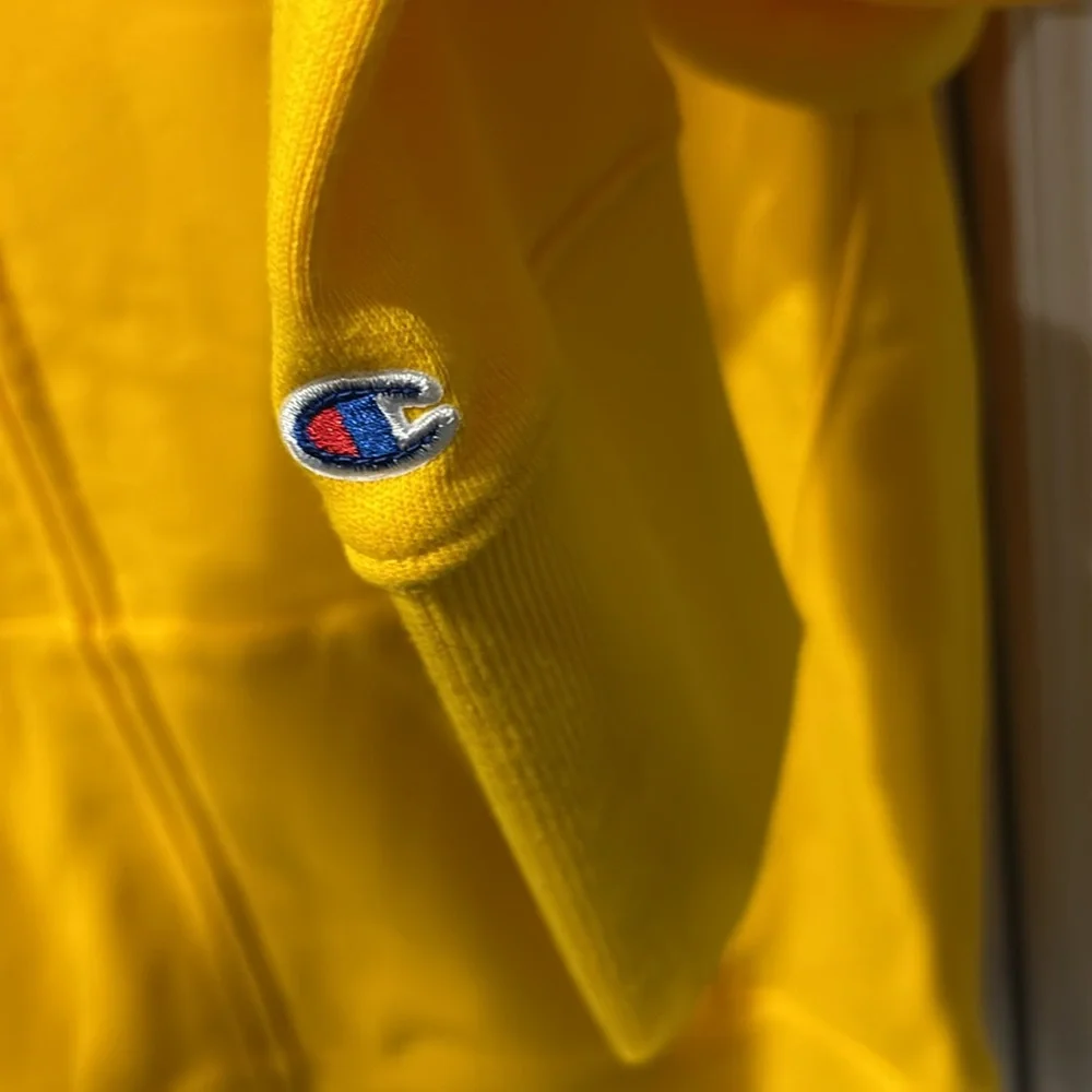 Champion bright yellow zip up hoodie - Picture 2 of 4
